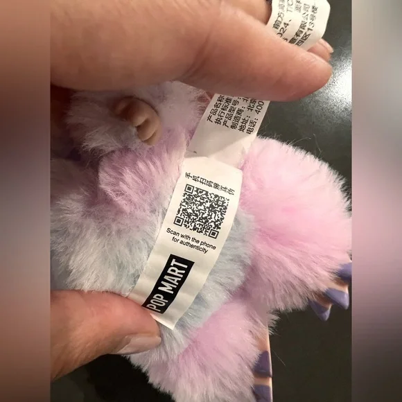 POPMART Labubu Big Into Energy - Luck - Picture 2 of 2